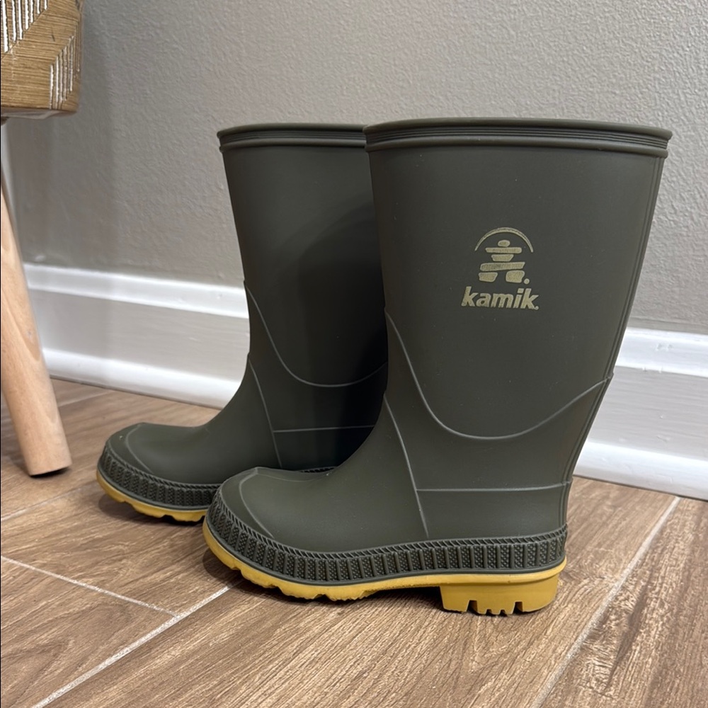 Kamik Green Rain Boots